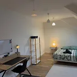 Spacieux Et Elegant Laon