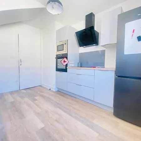 Apartment Spacieux Et Elegant *