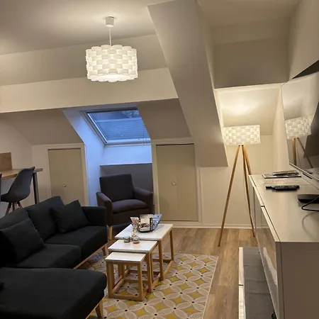 Spacieux Et élégant Laon