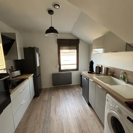 Spacieux Et Elegant * Laon