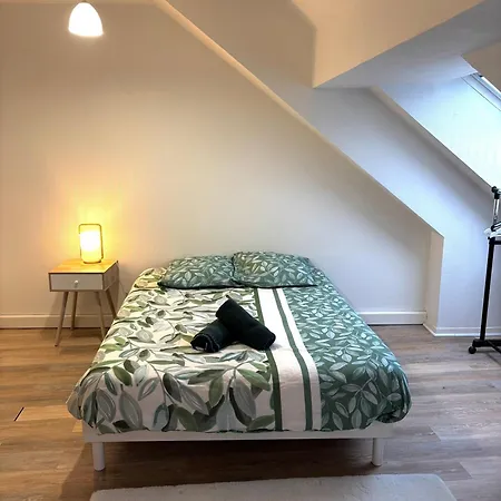 Spacieux Et élégant Appartamento